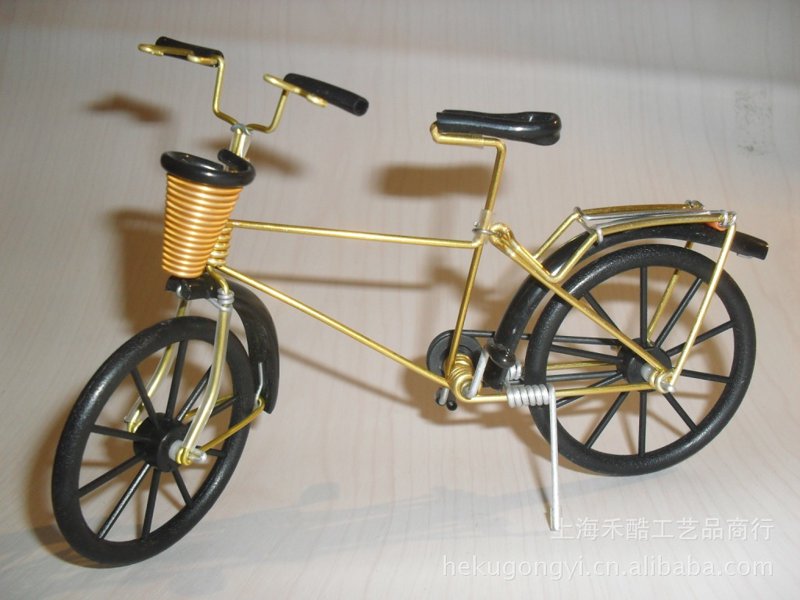金属工艺品:用故事讲述传统与现代的交融